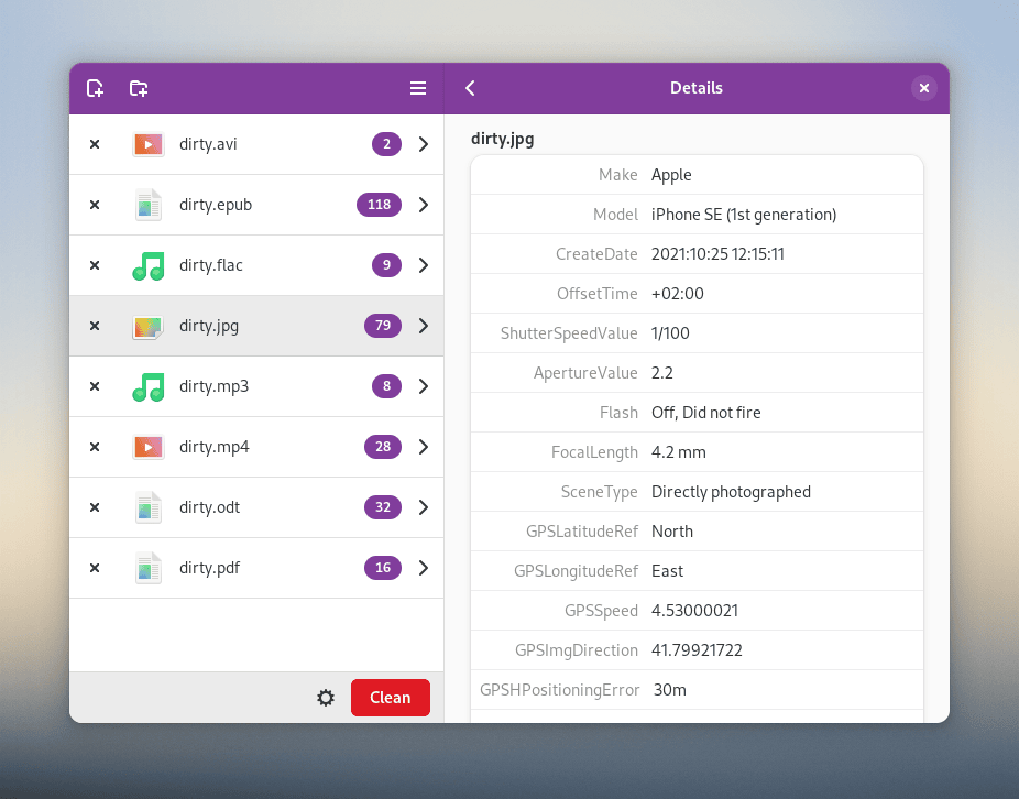 Captura de pantalla de la interfaz de Metadata Cleaner mostrando una lista de archivos y sus metadatos, con un botón "Clean" (Limpiar).