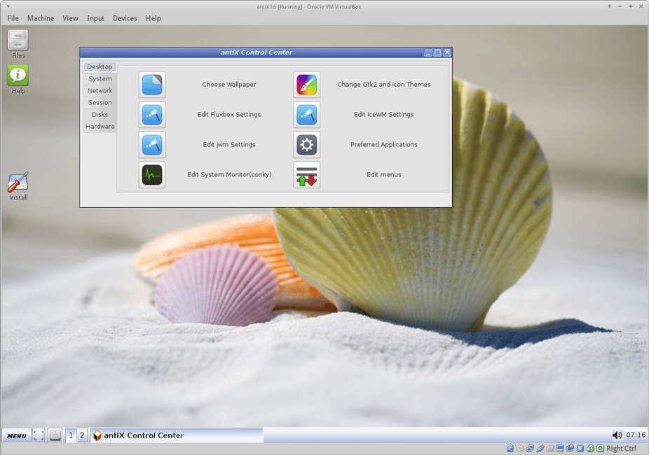 antiX Linux para ordenadores antiguos. Captura de pantalla mostrando el centro de control de antiX, destacando su interfaz ligera y eficiente, ideal para equipos con pocos recursos.